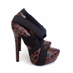 VINTAGE Victoria’s Secret Colin Stuart Leopard Bandage Platform Pumps 6.5